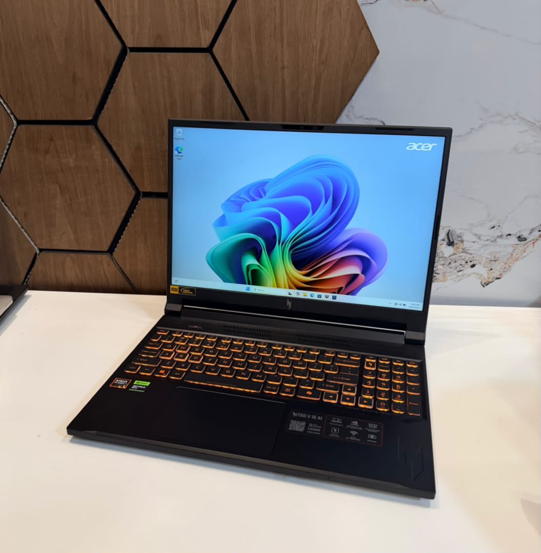 ACER NITRO  V16 AI RYZEN AI 7 350 PRO / 16GO/1TO/RTX 5060 8GO