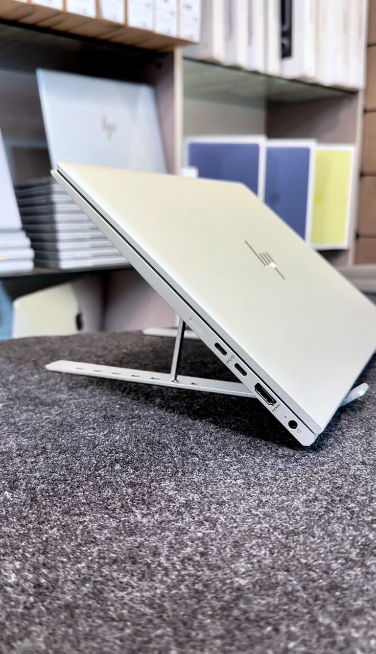 HP ELITEBOOK 845 G8 RYZEN 7PRO /512GO/16GO