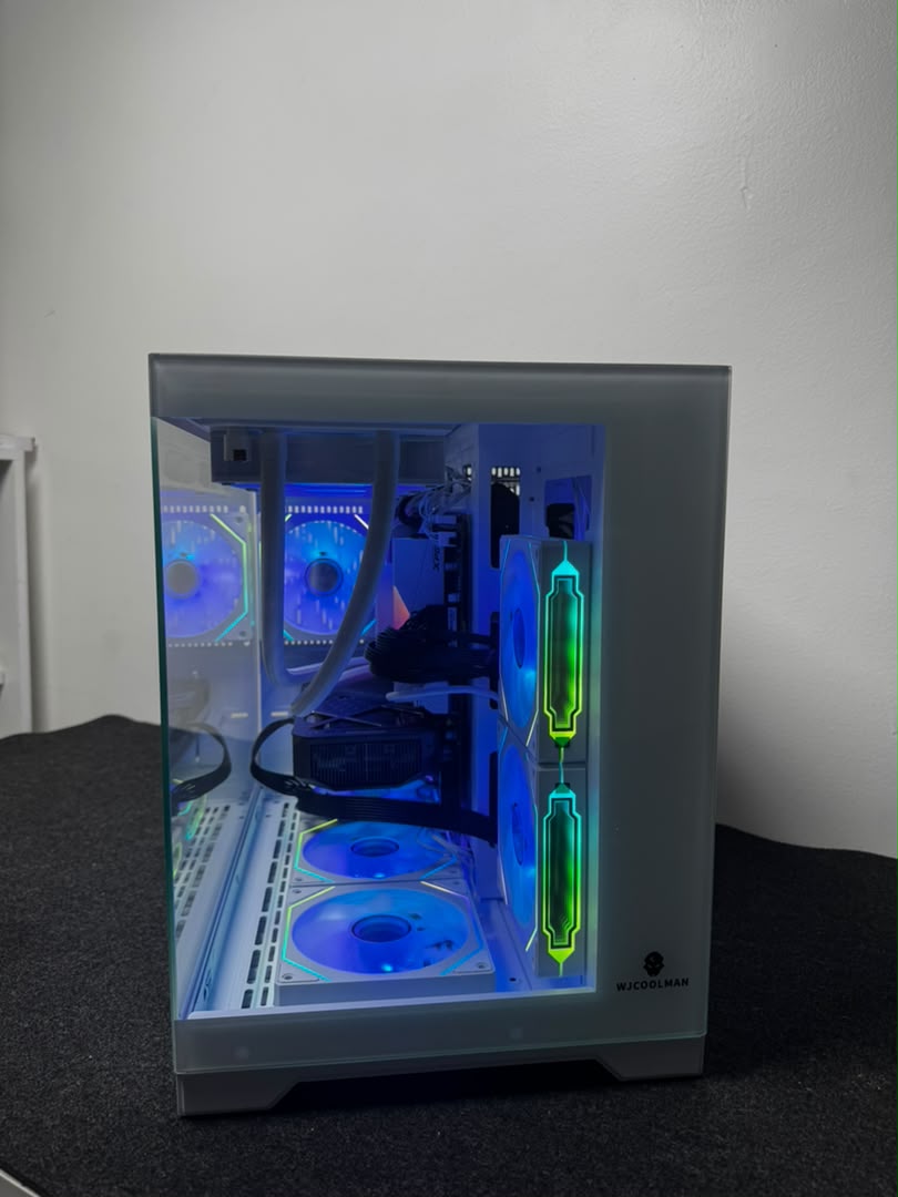 PC Gaming White RTX 5060 Ti – Intel Core i7-12700KF | 32 Go DDR4 | 1 To SSD | RTX 5060 Ti 16 Go