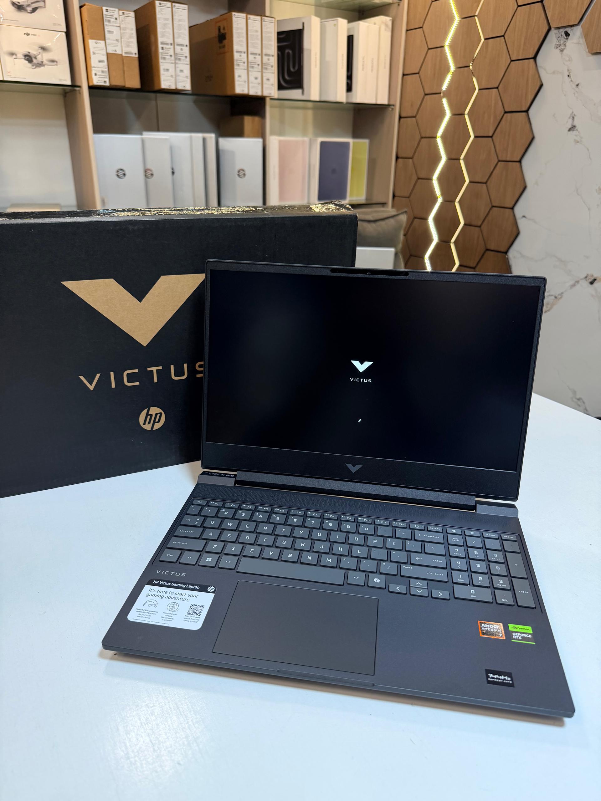 HP VICTUS GAMING 15 AI 7 350 /1TO/16GO/ RTX 5060