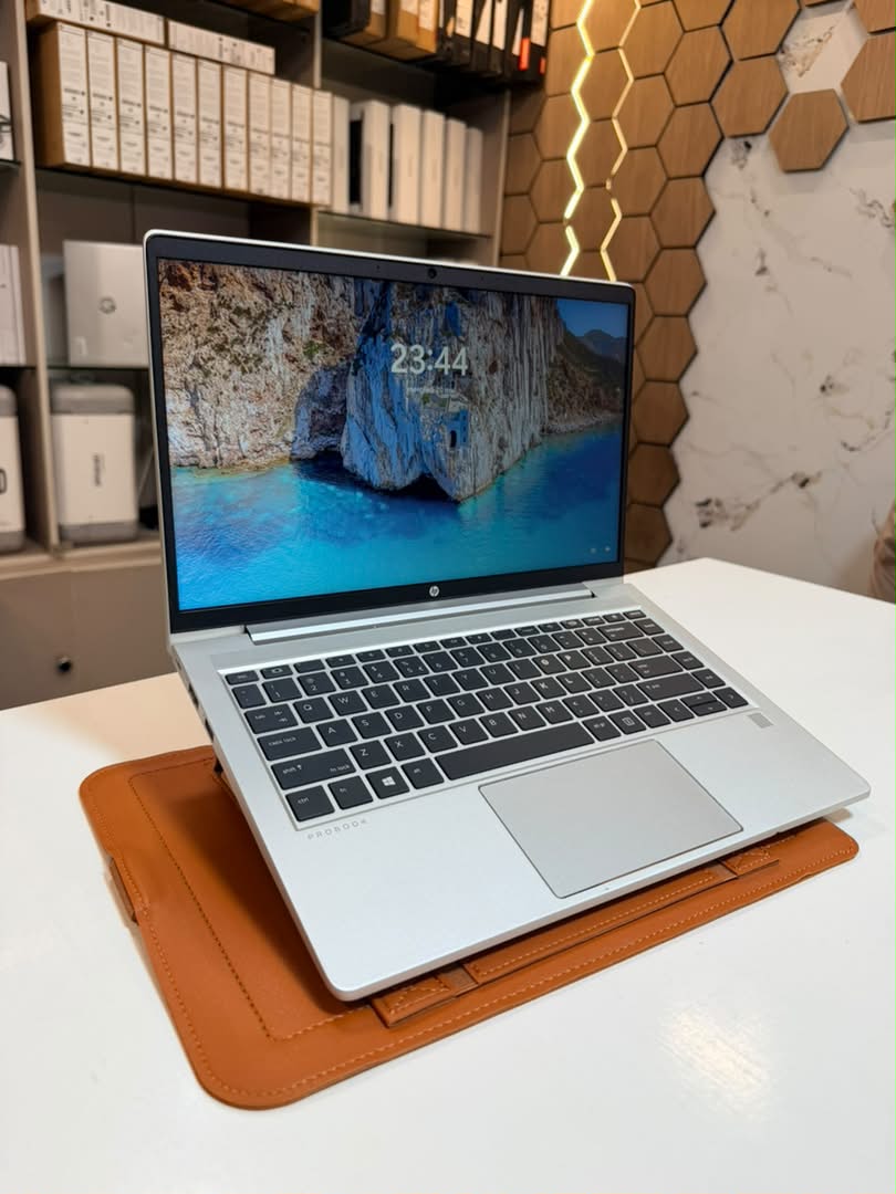 HP PROBOOK 430-440 G8 I5 11th 256GO/ 8GO