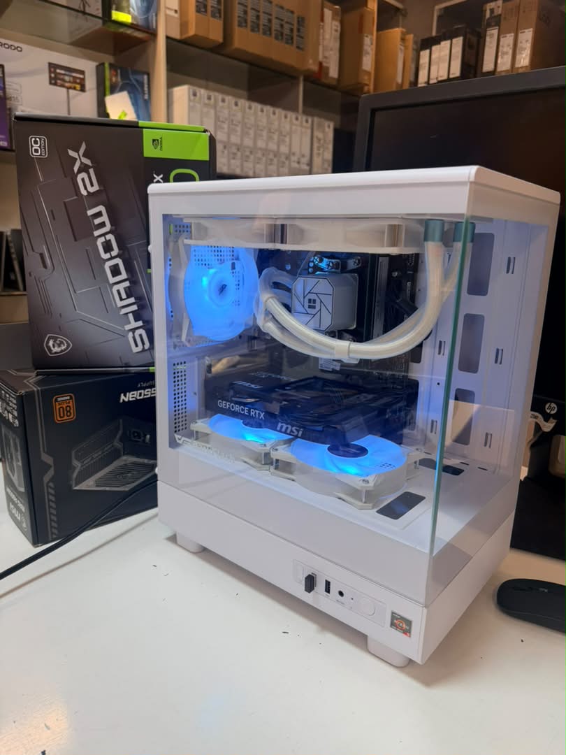 TOUR GAMING RYZEN5/16GO/512/RTX 5060 8GO