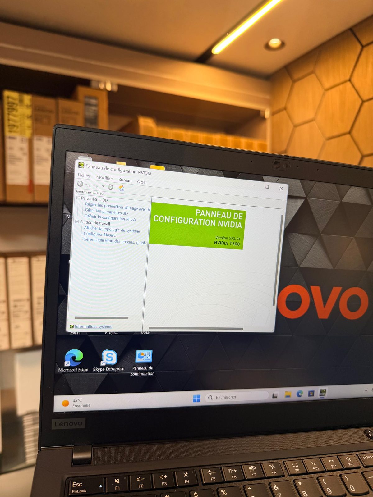 LENOVO THINKPAD P14S I7 1185G7 -24GO RAM-1TO SSD