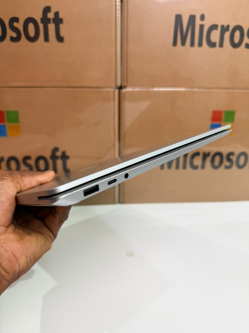 MICROSOFT SURFACE LAPTOP 4 /RYZEN5/16GO/256GO