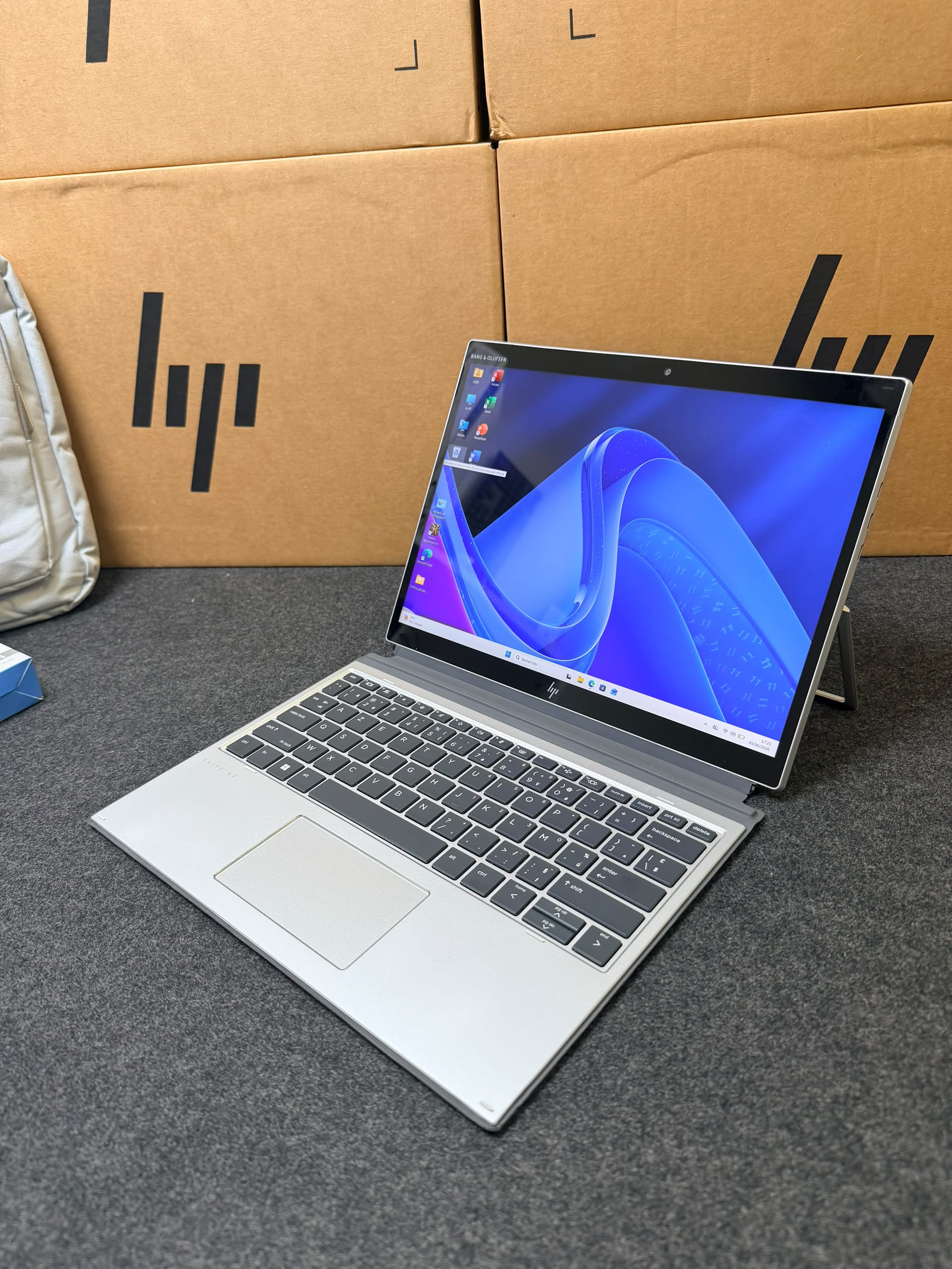 HP ELITE X2 G8 I5 11th GEN /256GO/16GO