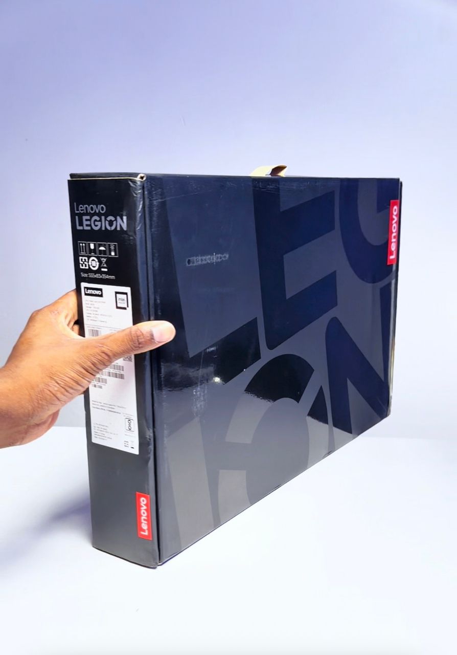 LENOVO LEGION 7PRO /U9/64GO/1TO/RTX 5090 24GO