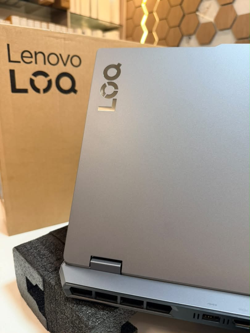 LENOVO LOQ 15 FHD RYZEN 5 /RTX 4050 6GO/512GO/16GO