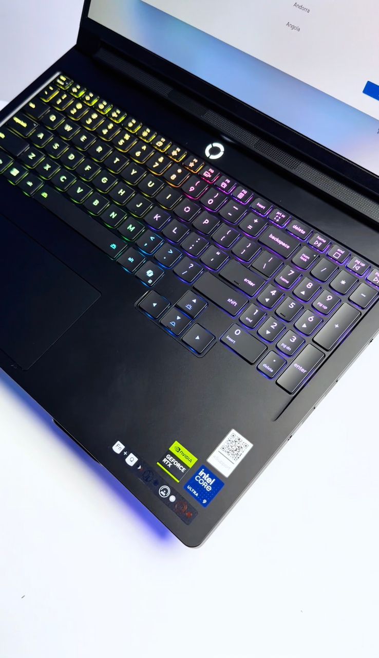 LENOVO LEGION 7PRO /U9/64GO/1TO/RTX 5090 24GO