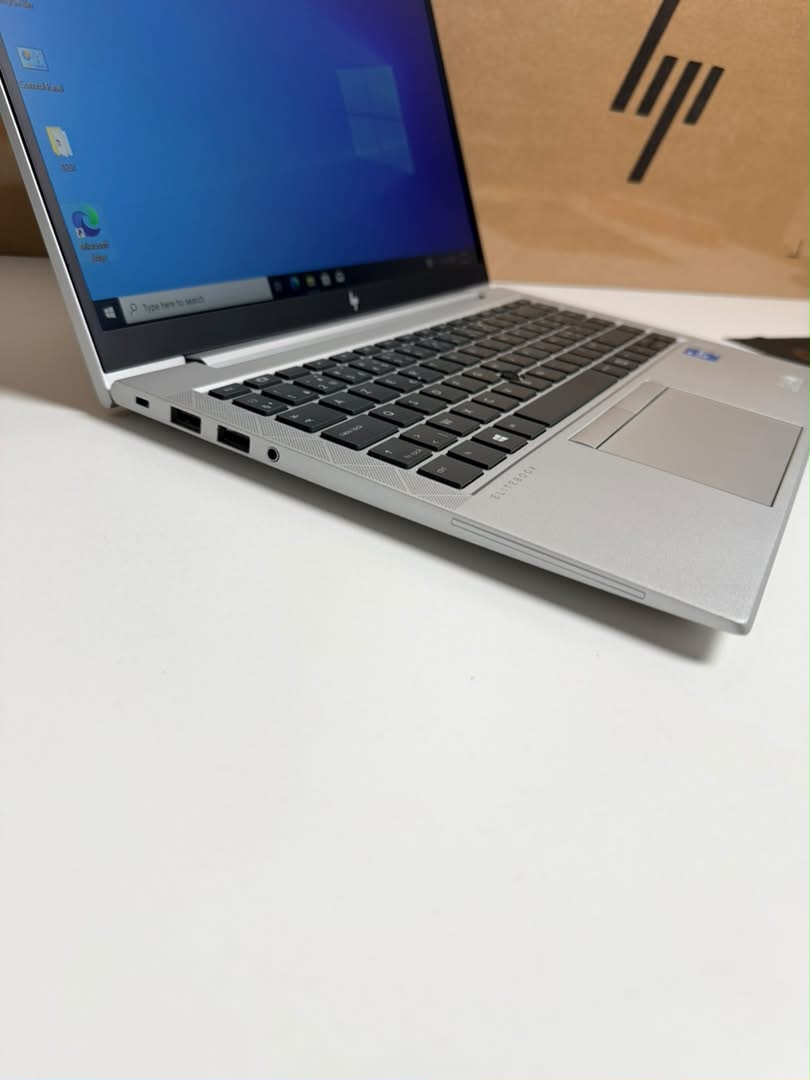 HP ELITEBOOK 840 G8 I5 11TH GEN /256GO/8GO